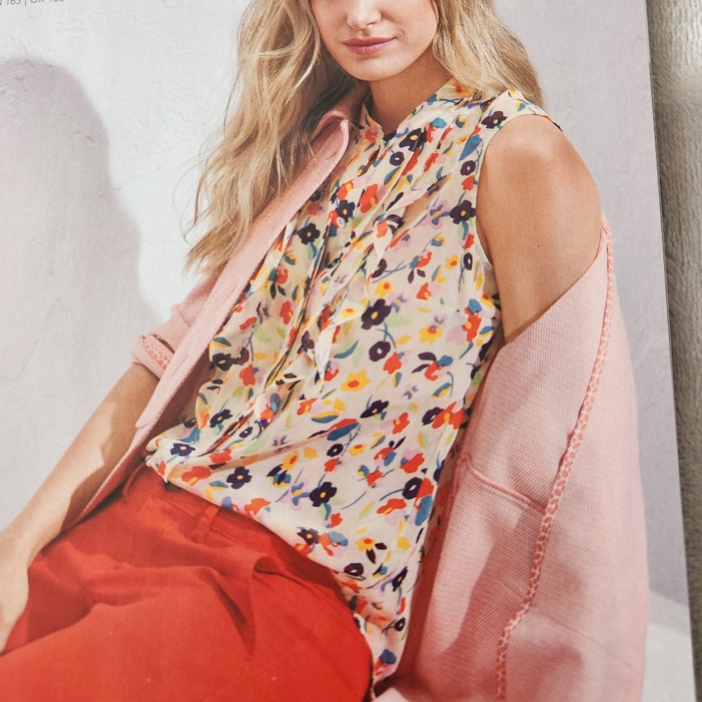 CAbi Tux Ruffle Top sleeveless size small new with tags